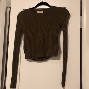 Long sleeve crop sweater